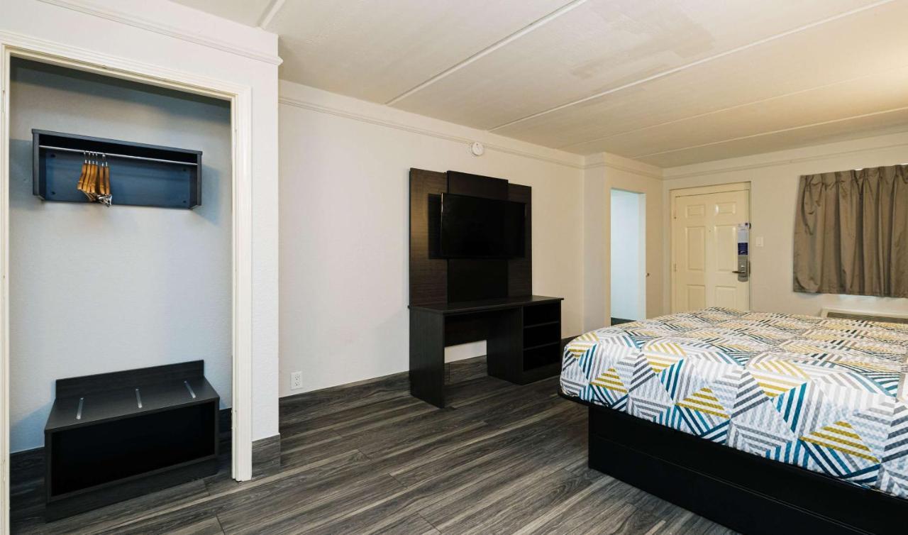 Studio 6 Baytown, Tx - Garth Road Eksteriør bilde